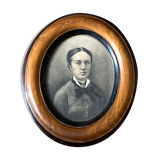 Portrait of a woman - old - in a nineteenth oval frame