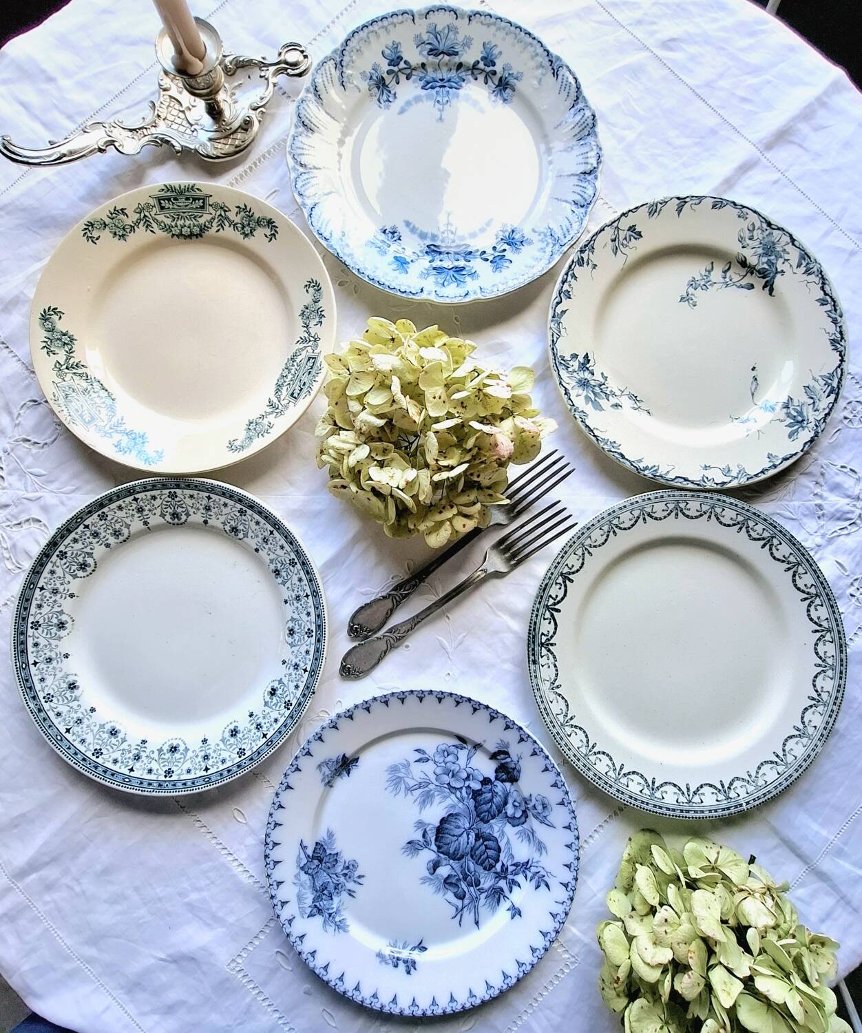 Mismatched old flat plates in iron earthenware