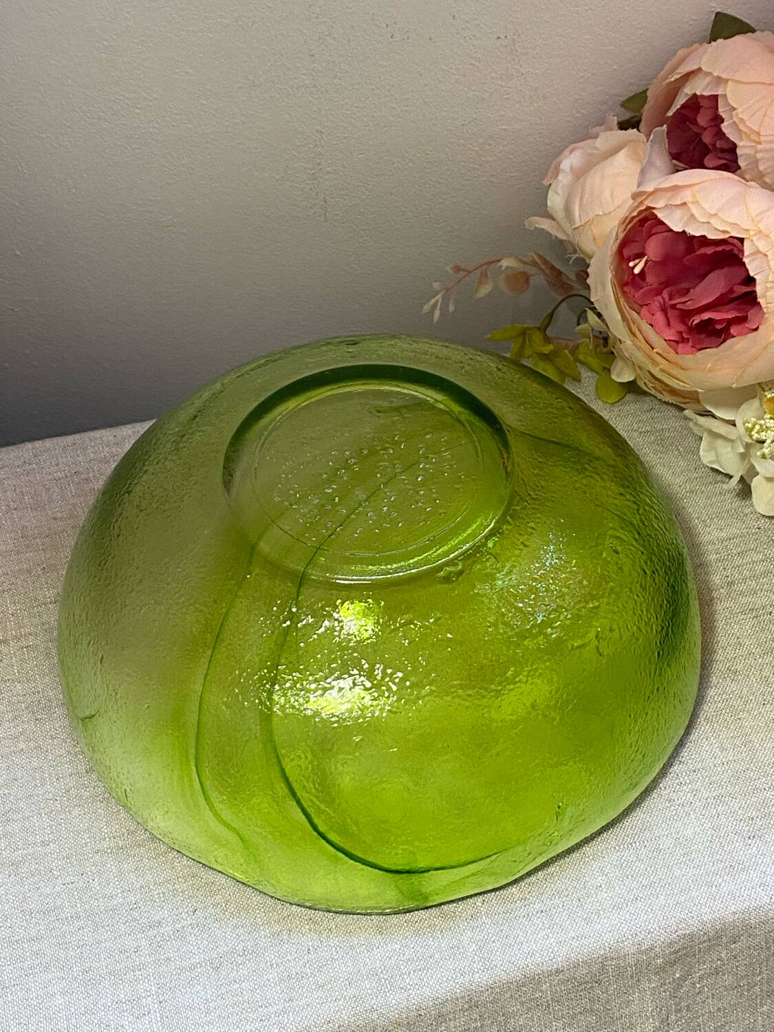 Saladier en verre vert