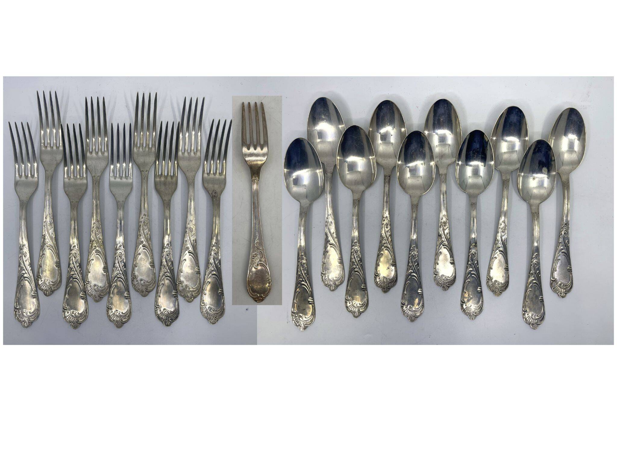 Lot of 10 soup spoons and 10 lunch forks, 800 silver.
