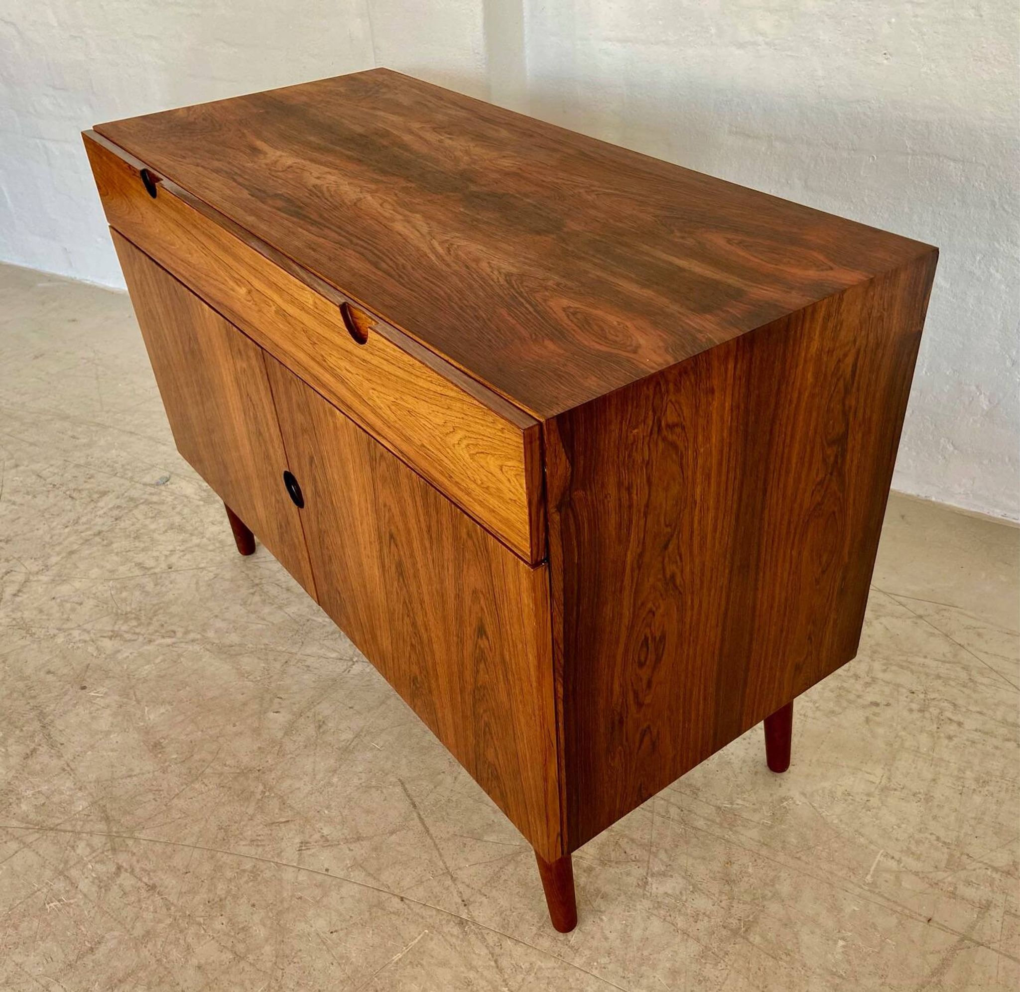 Buffet en rosewood danois rétro vintage des années 1960