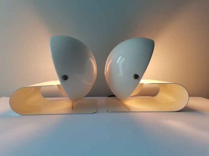 Pair of "Bugia" lamps by Giuseppe Cormio edited by Guzzini