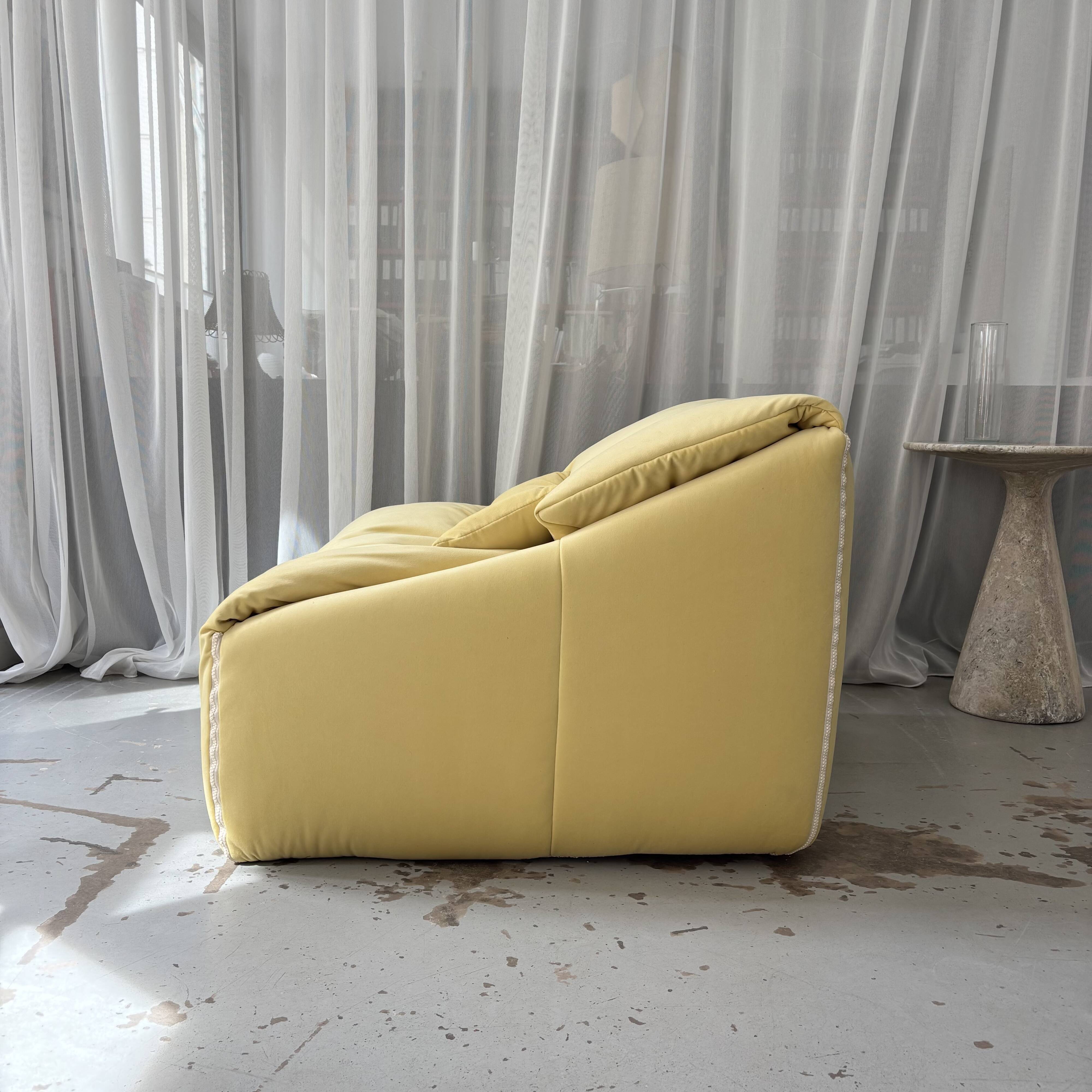 Fauteuil Plumy par Annie Hiéronimus pour Cinna