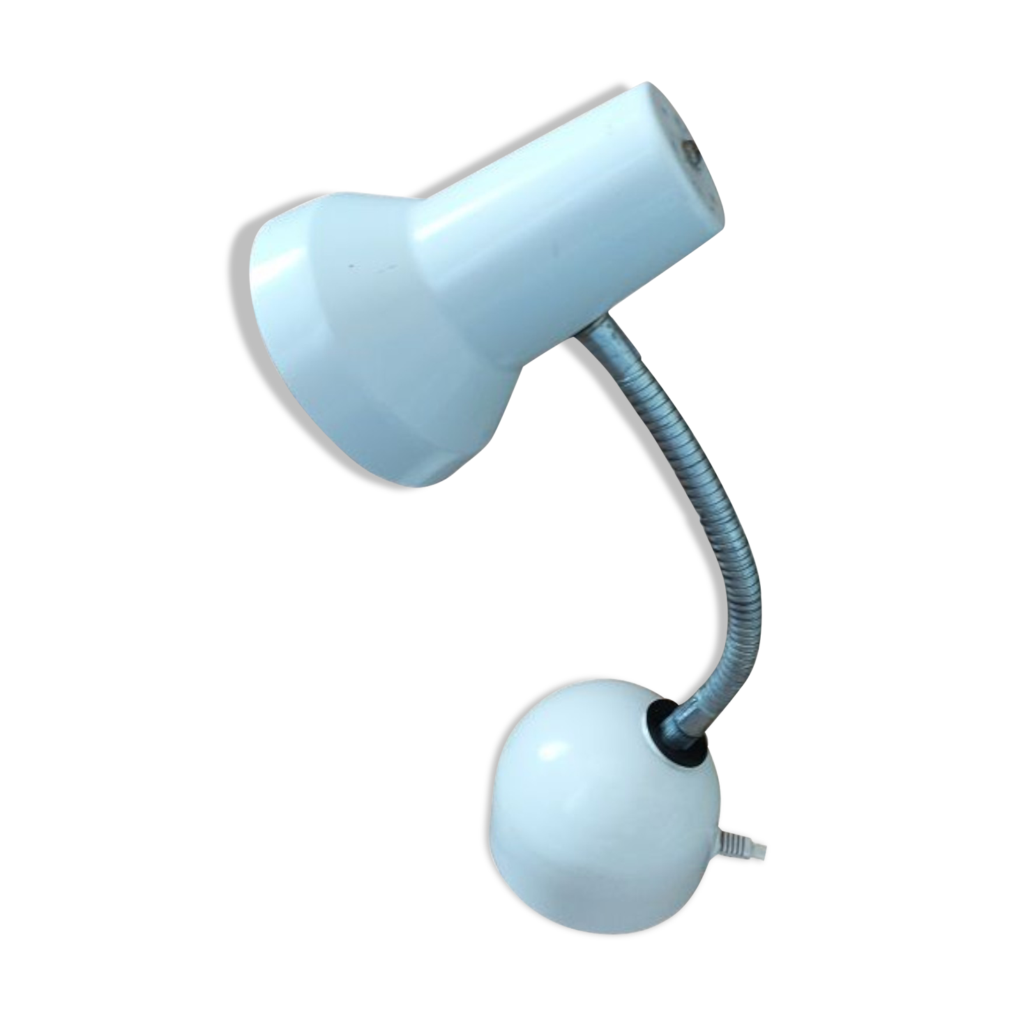 White bedside desk lamp