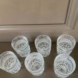 Vintage carafe/glasses