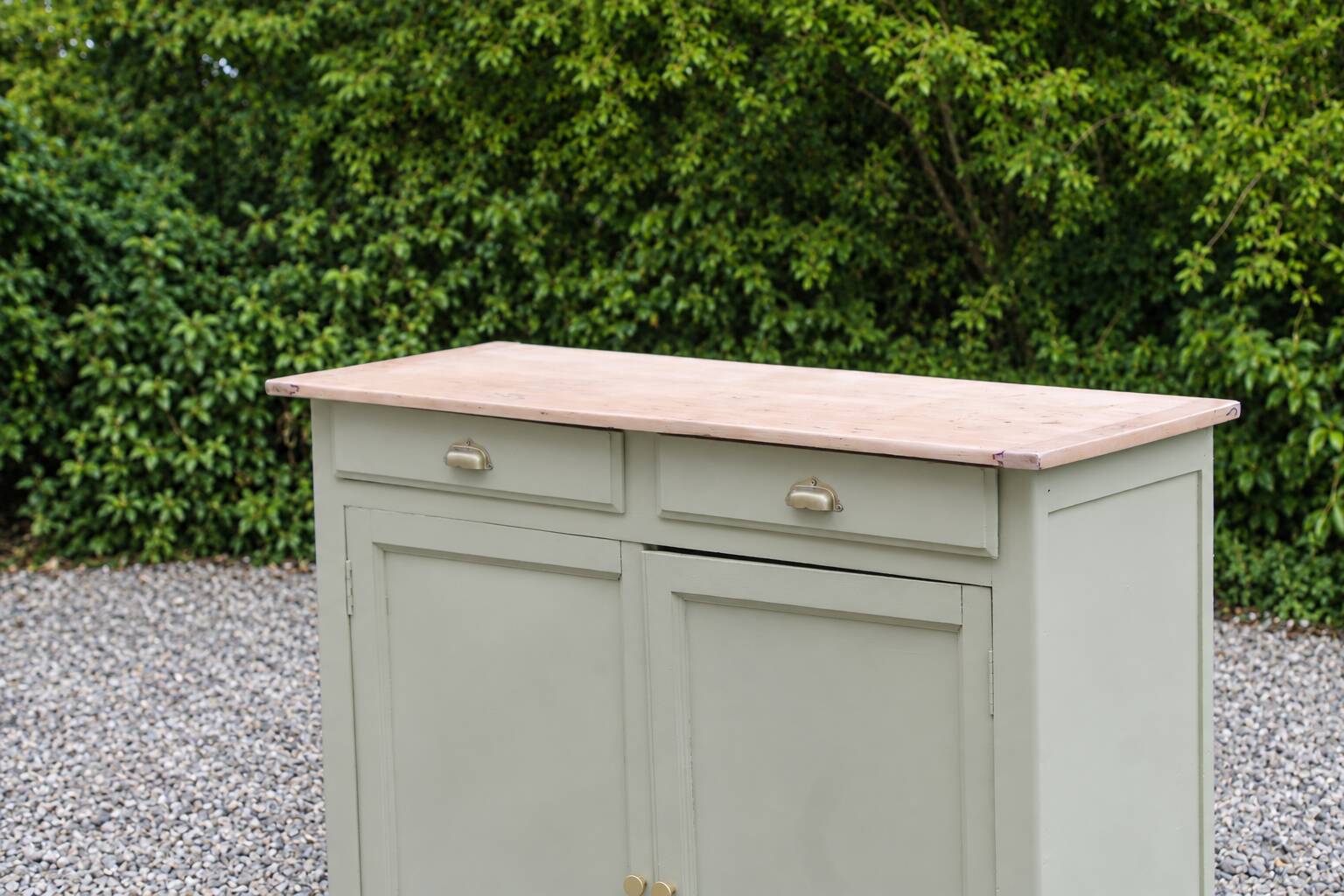 Renovated old Parisian buffet – Clay Green Envie & wooden top – 99 cm