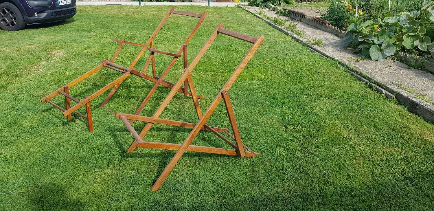 Set of 2 Chilean structures - wooden deckchair