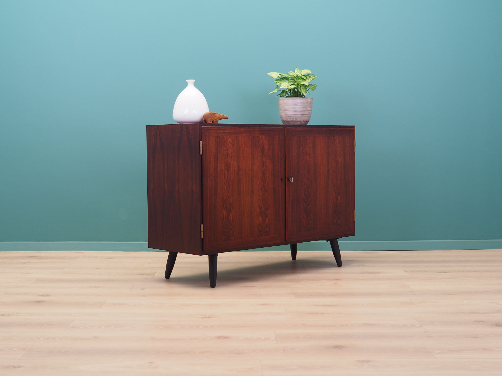 Buffet en palissandre, design danois, années 70, fabricant: Hundevad & Co
