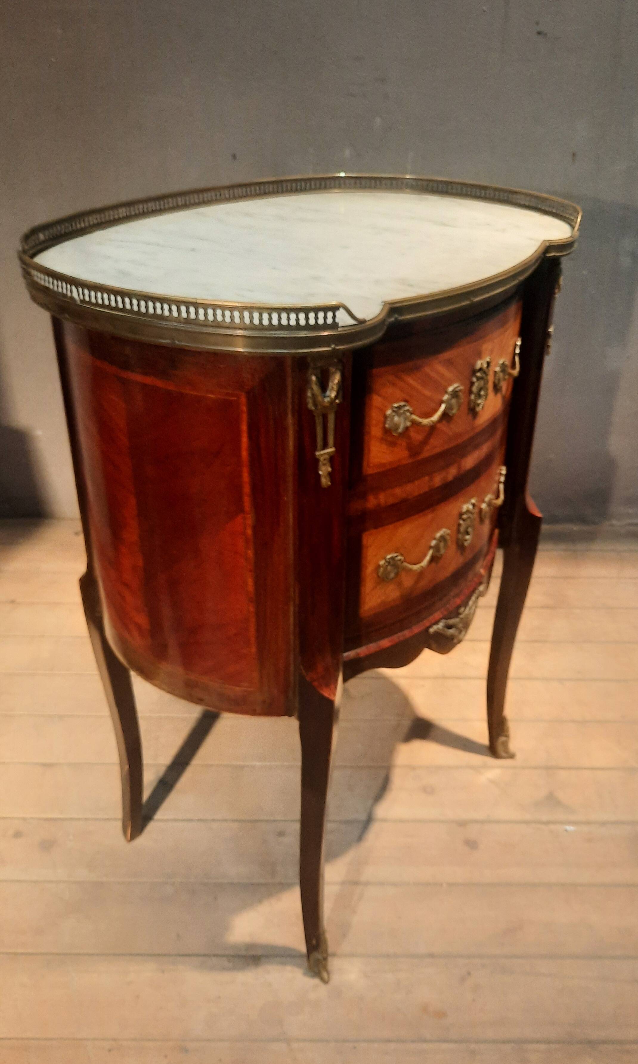 Commode tambour à porte  en plaquage