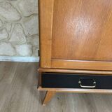 Two-tone compass foot wardrobe