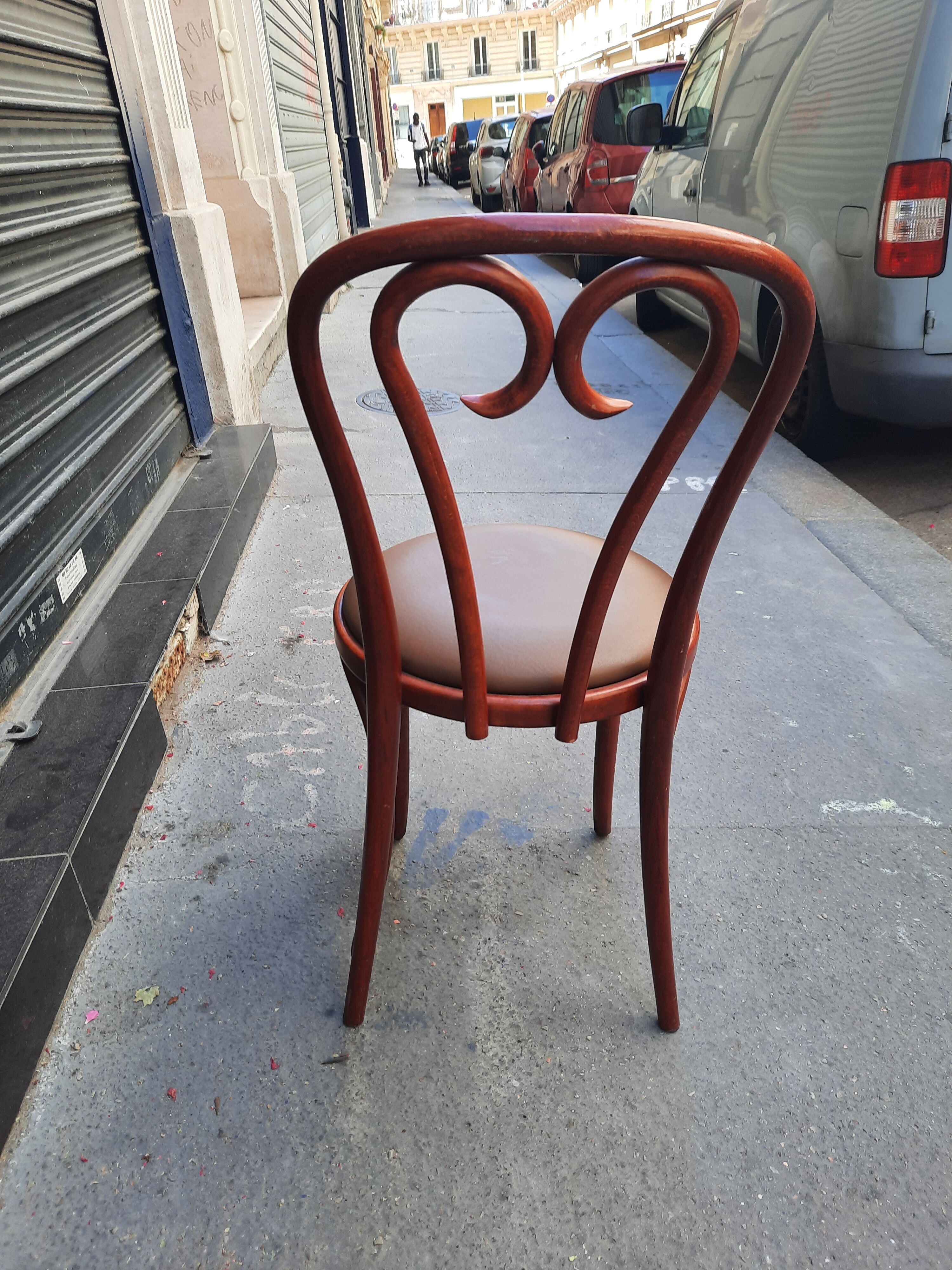 Bistro chair