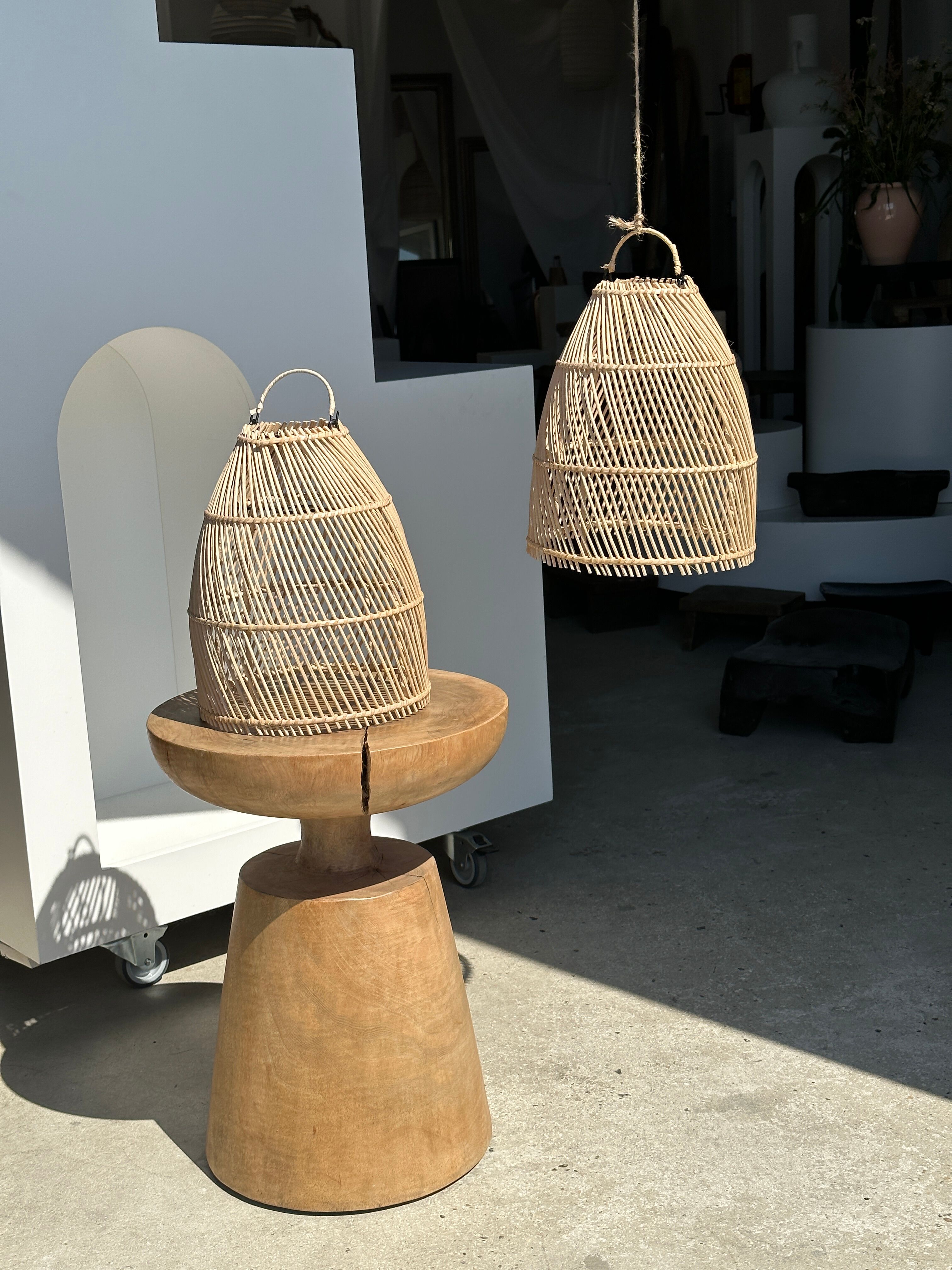 Suspension en rotin en forme de cloche d25 h28