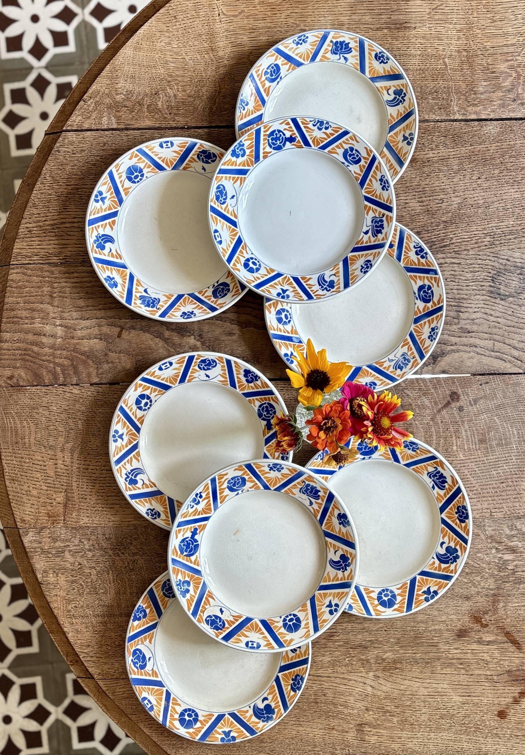 Set of 8 antique flat plates - Canada from Moulin des Loups