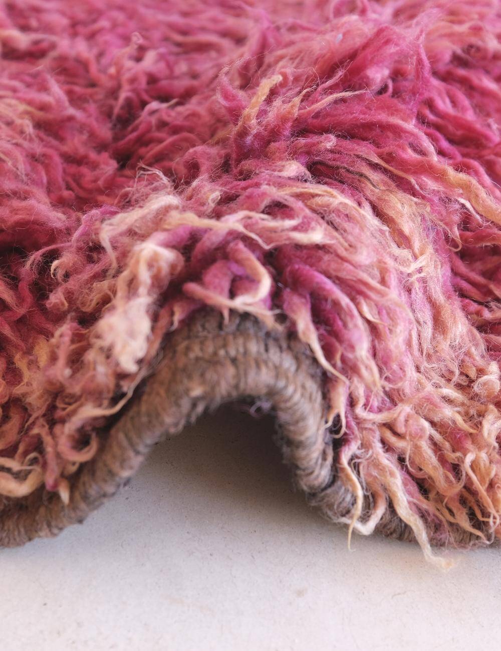 Vintage Berber Rug - 326 x 182 cm