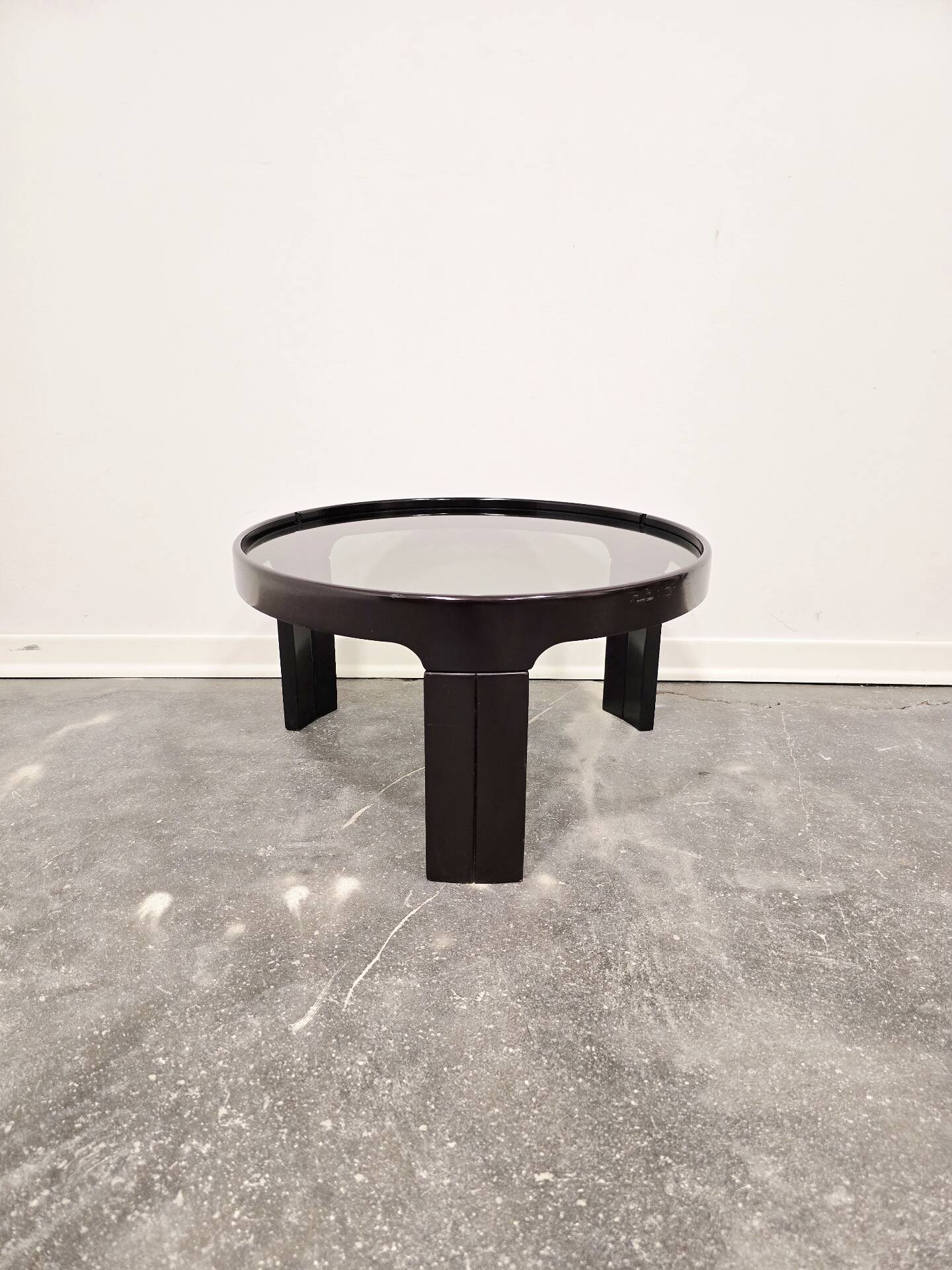 1970s Mid-Century Modern Black Coffee Table with Smoked Glass Top