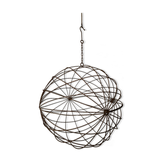 iron sphere suspension / garden decoration