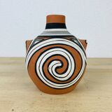Terracotta vase in jar format
