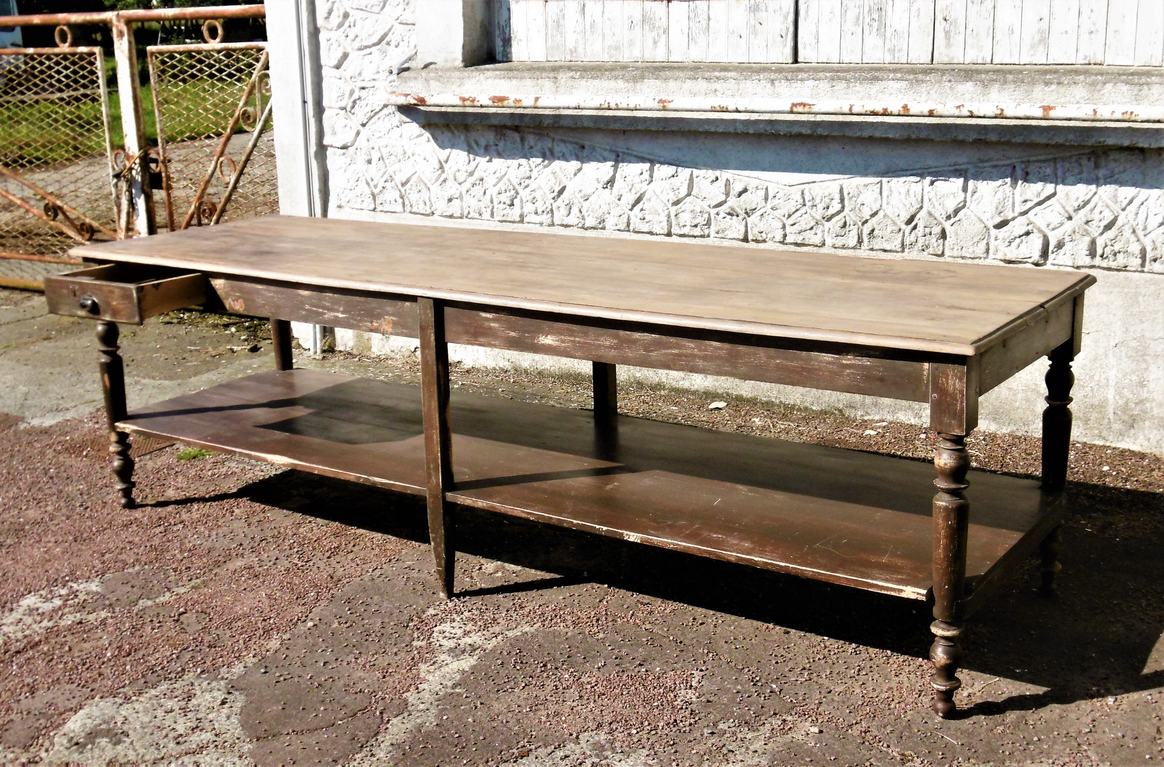 Draper table