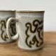 2 mugs vintages en grès émaillé Ducan ceramics