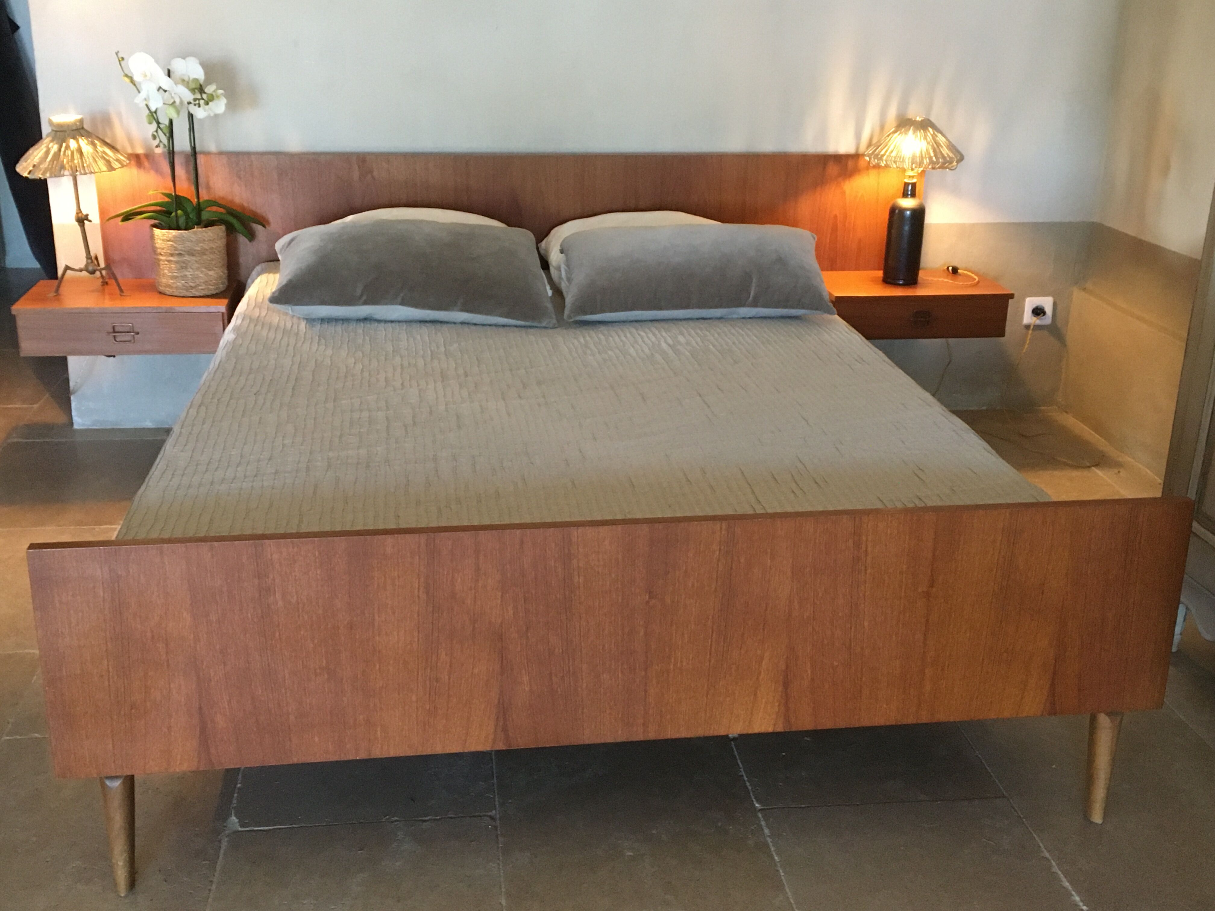 Vintage bed 1965