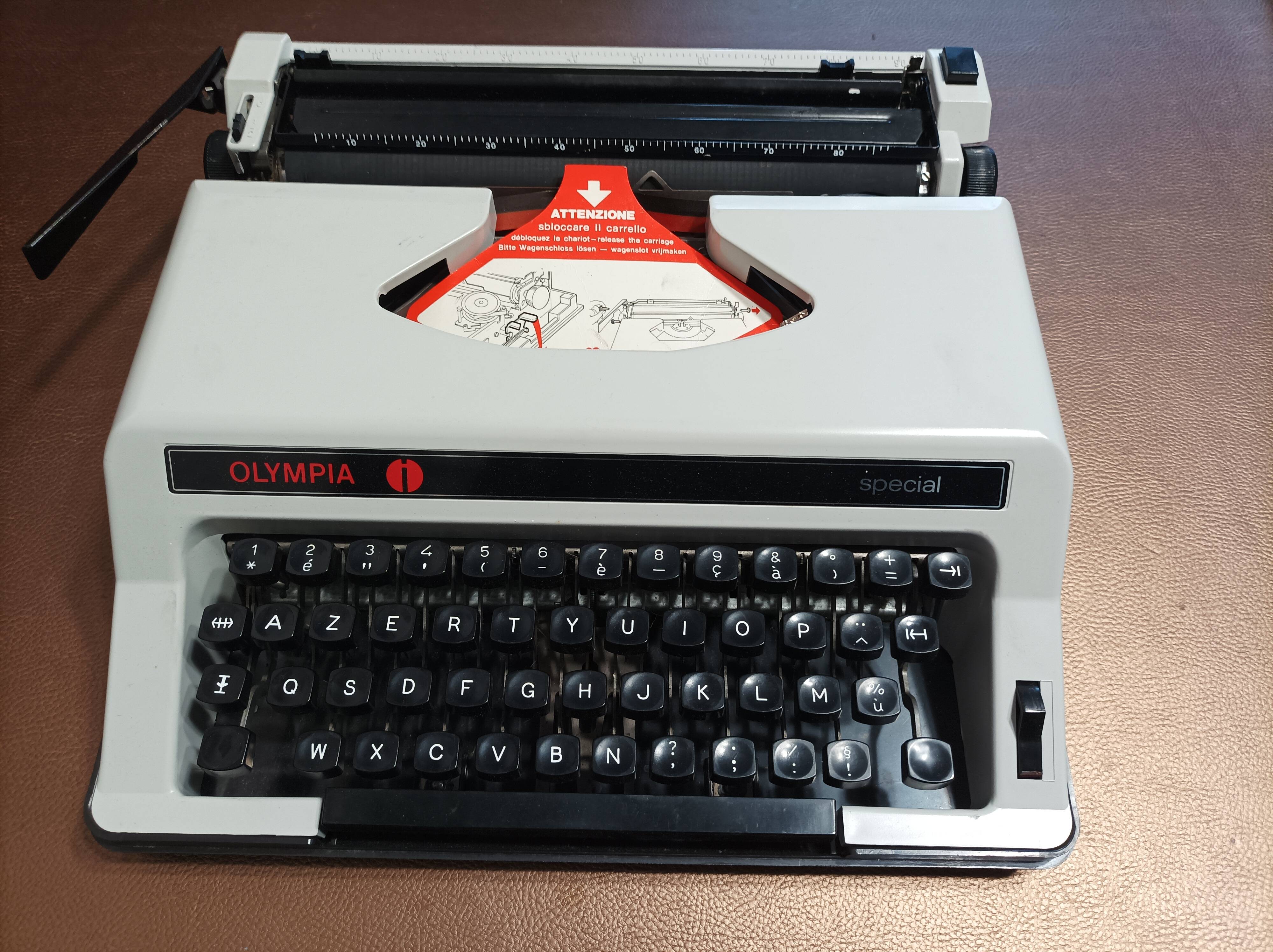 New Olympia Splendid typewriter