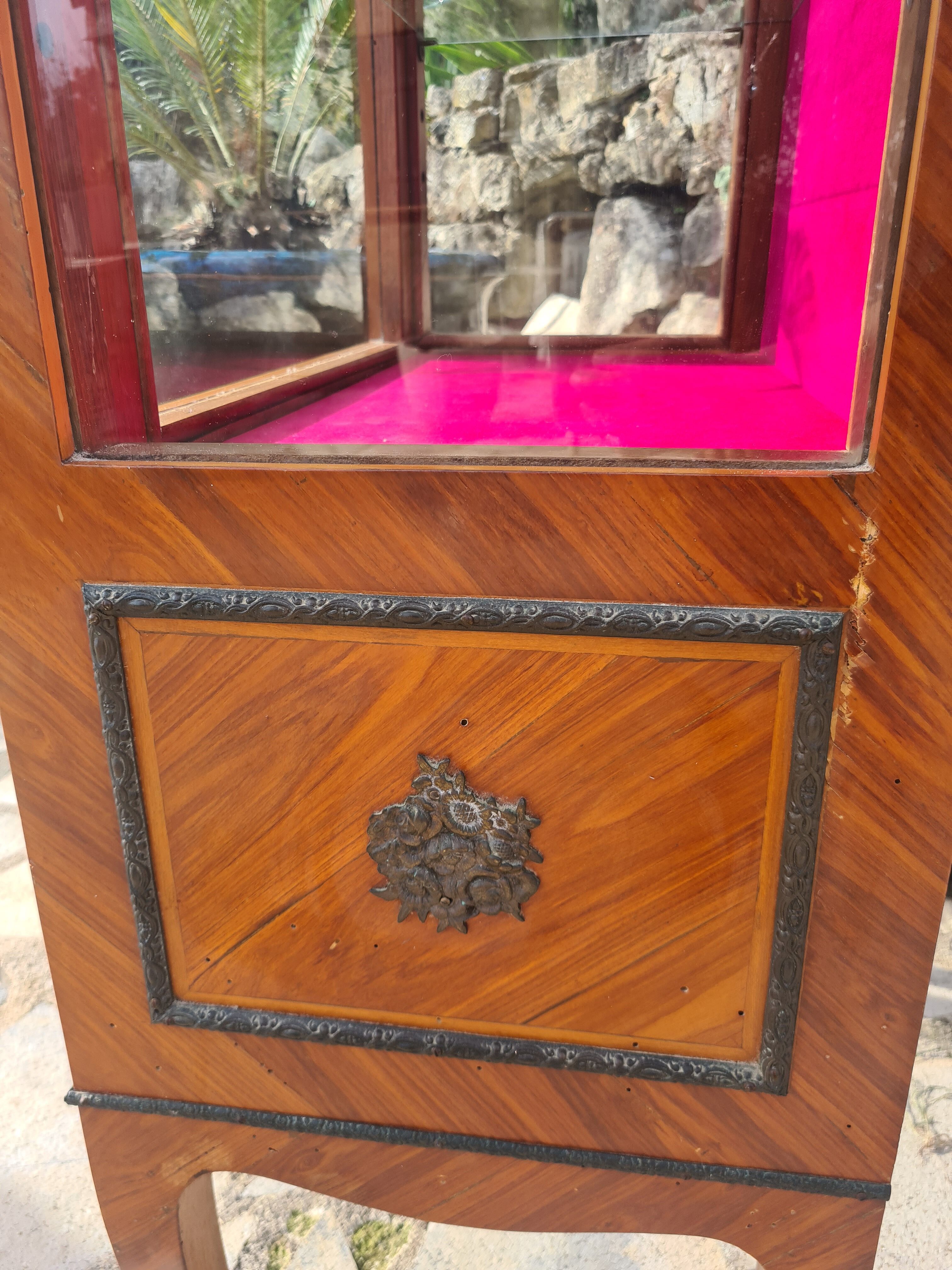 Marquetry showcase Louis XV style twentieth century