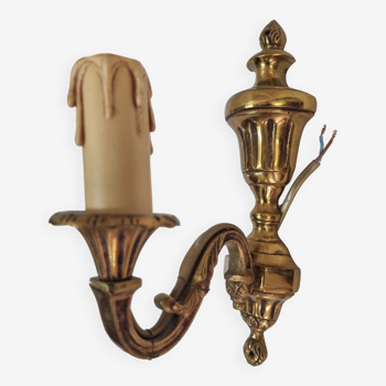 Louis XVI bronze wall lamp