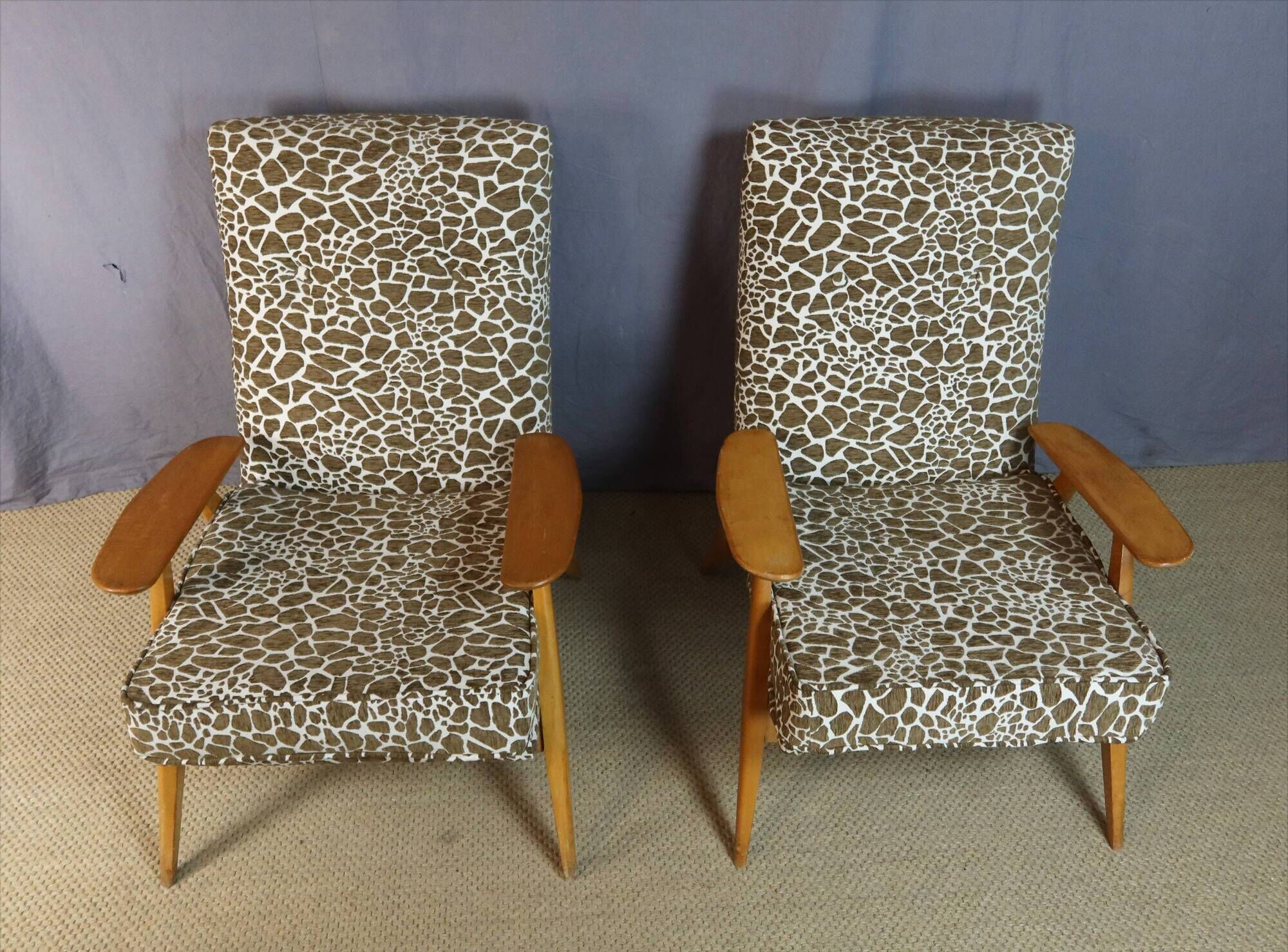Pierre Guariche SK640 armchair for Steiner