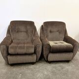 Pair of Italian lounge chairs, original upholstery. Italy, 1970s.