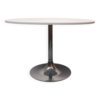 1970s dining table tulip in chrome and white