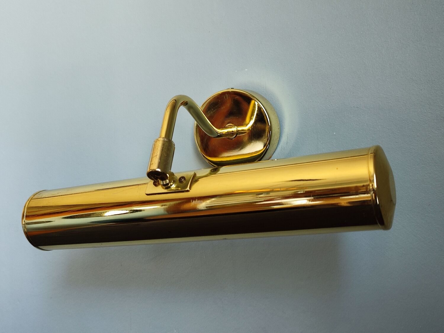 Vintage brass wall lamp