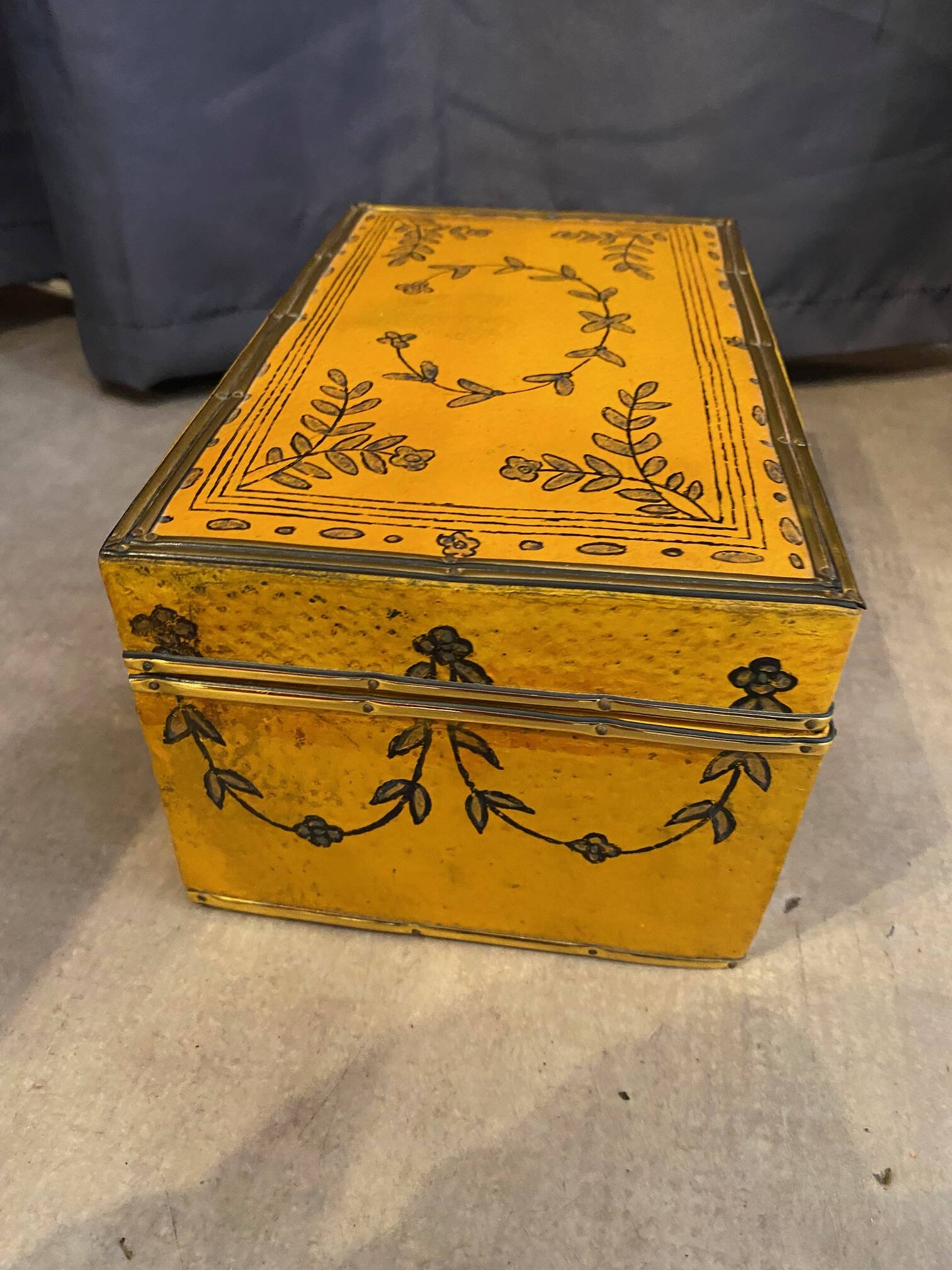 Chinese leather box with floral decor