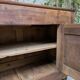 Buffet bas en bois massif sur roulettes – style industriel & campagne
