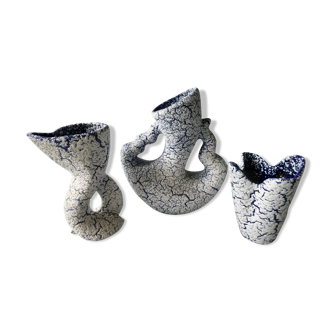 Trio de vases en céramique crispée, années 70