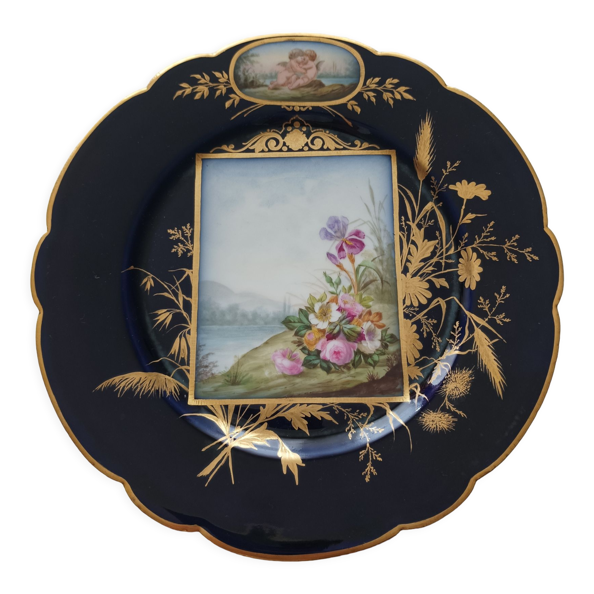 Assiette en porcelaine fine G Buisson Lyon