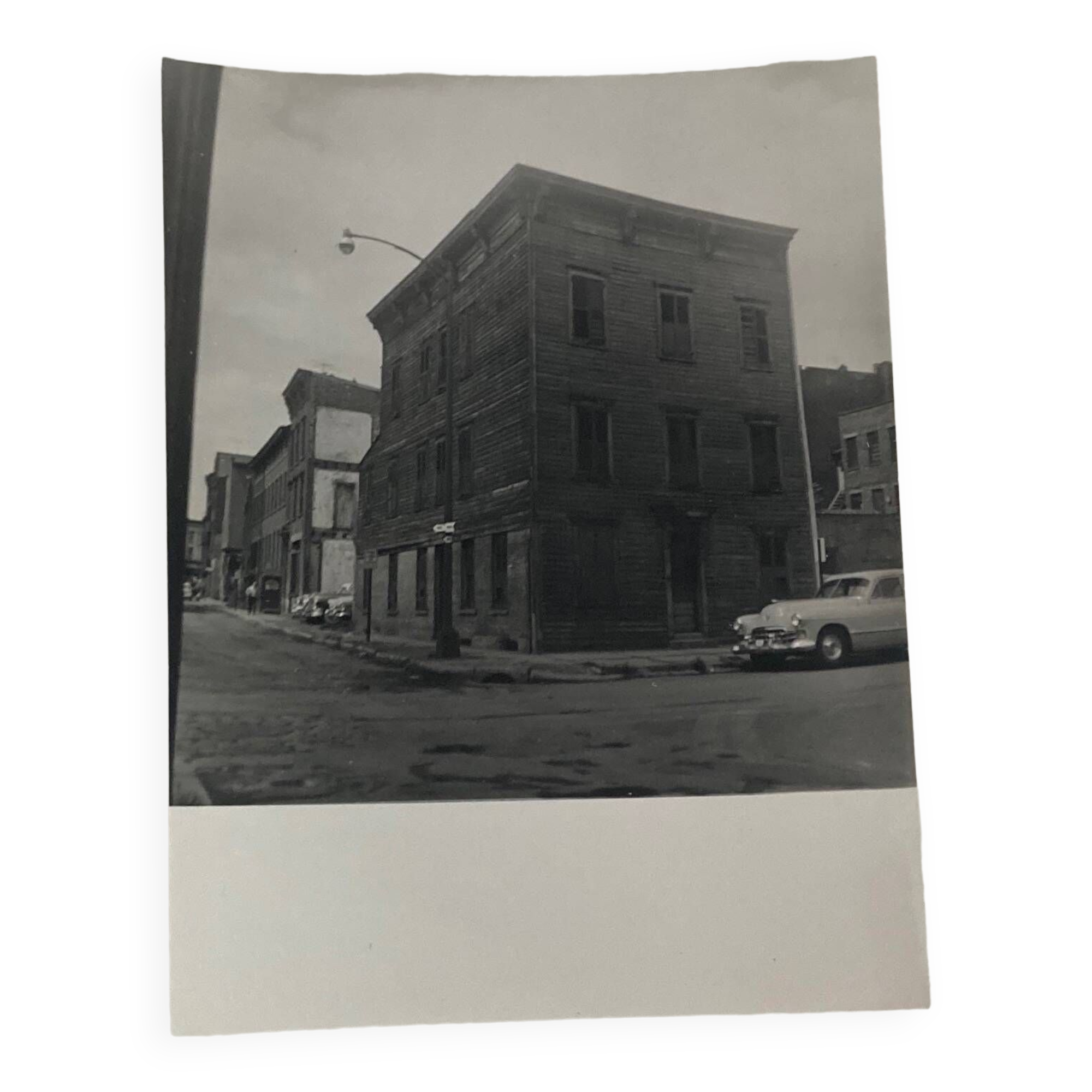 Vintage photo of New York in the 1950s, 6/6 format