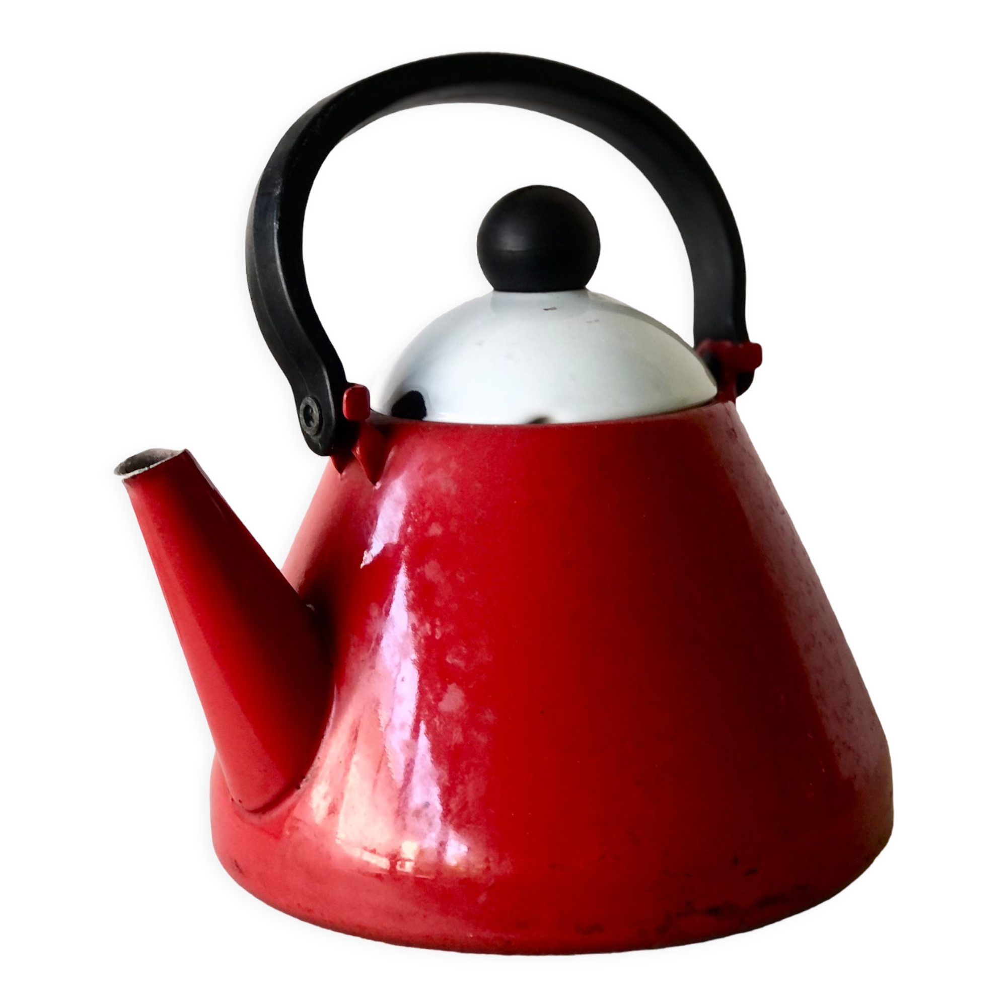 Enamelled kettle