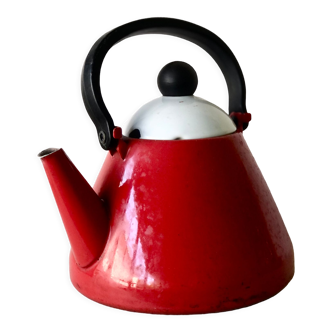 Enamelled kettle