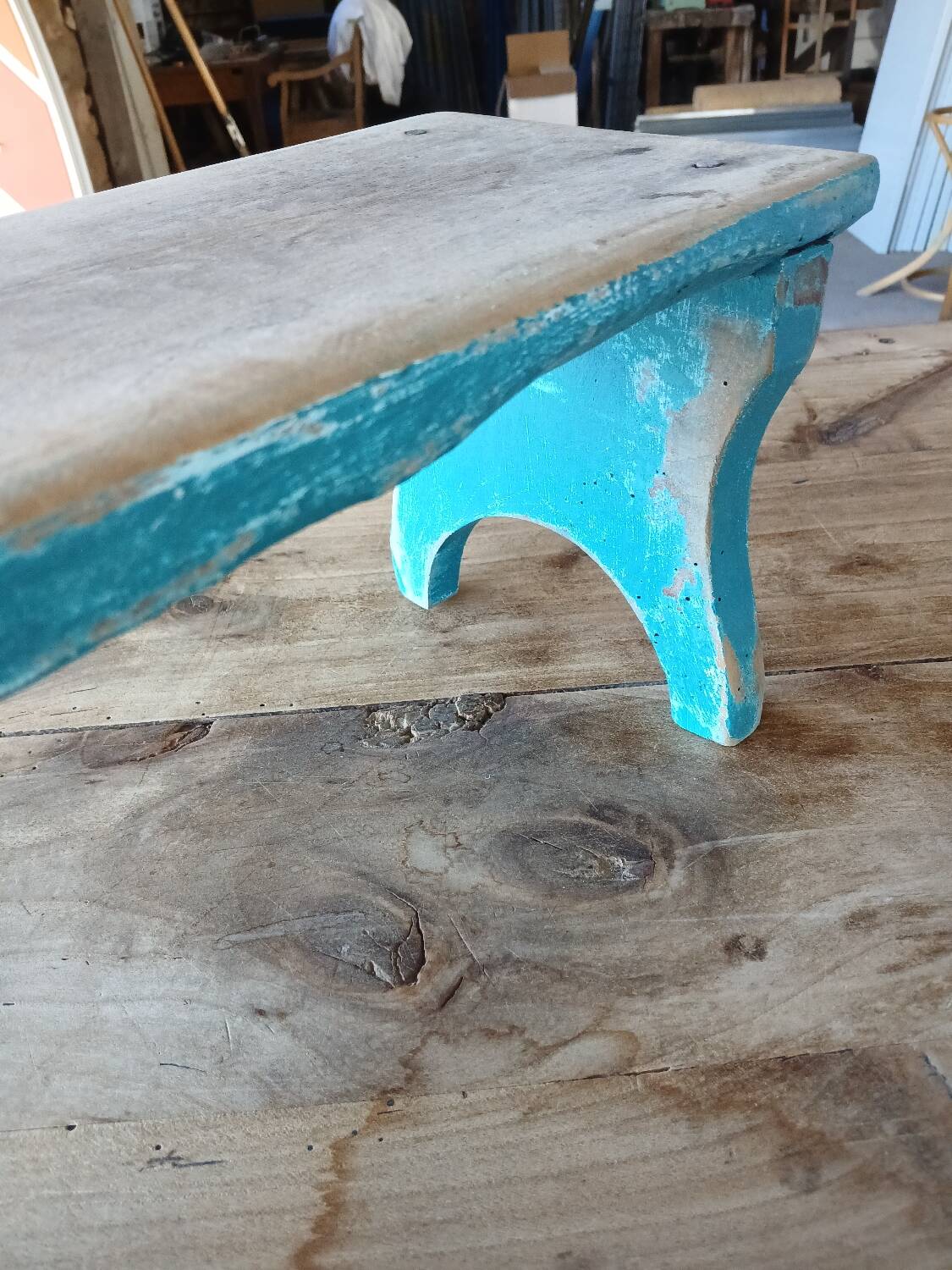 Old wooden stool / step stool