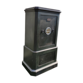 Safe /19th century