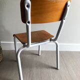 Chaise d’écolier vintage