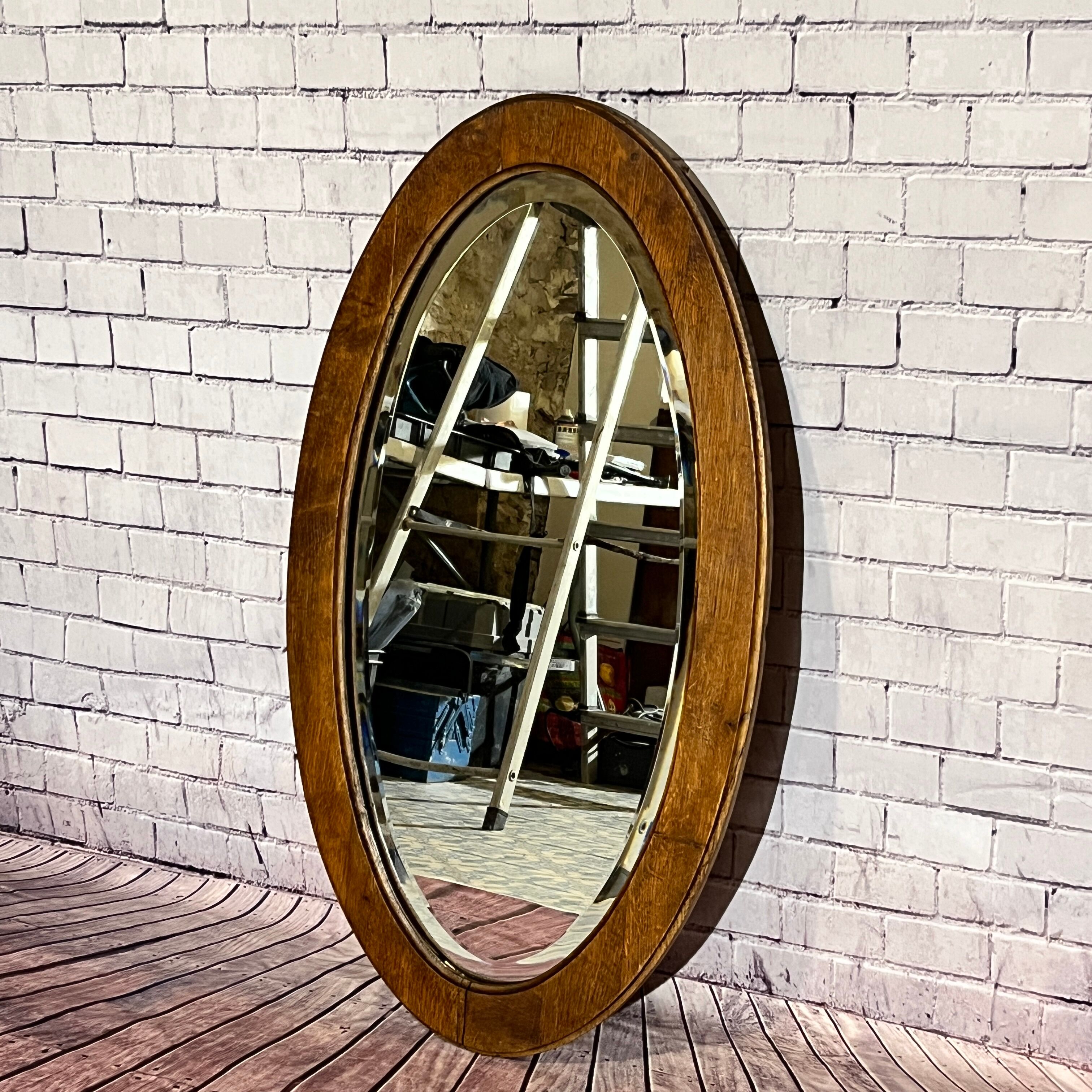 Miroir biseauté oval en bois, 93x54 cm