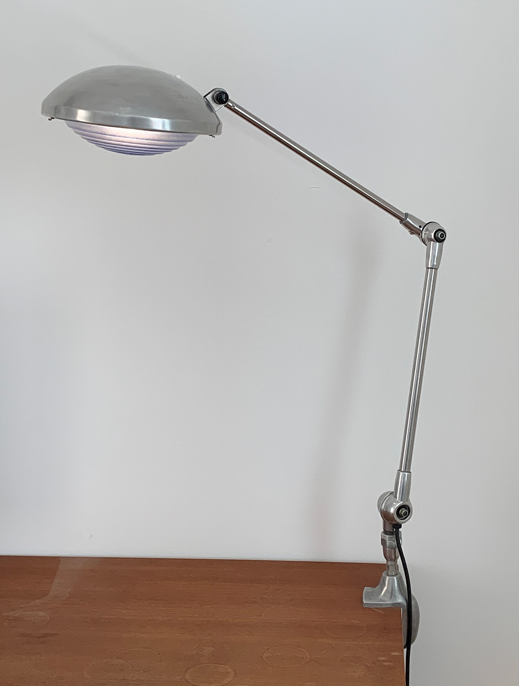 Old articulated workshop lamp SoLr Ferdinand Solere