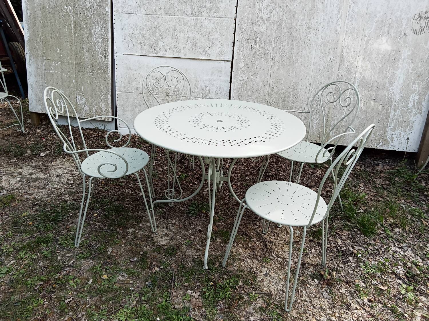 Green garden furniture