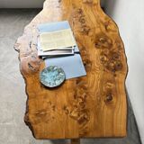 Table artisanale en orme massif, art populaire