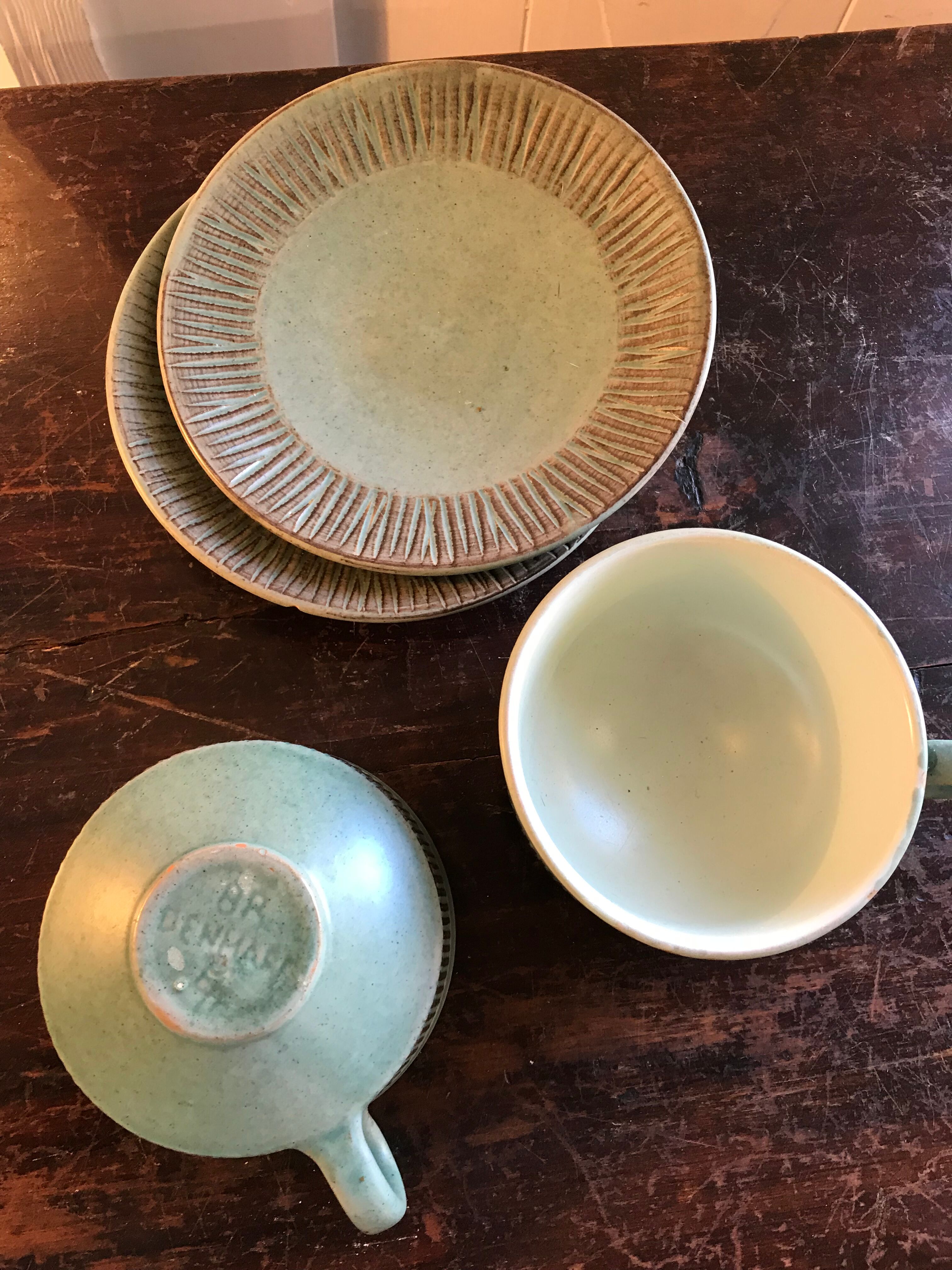 Pair ceramic cups