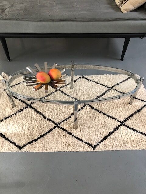 Living room coffee table 70s