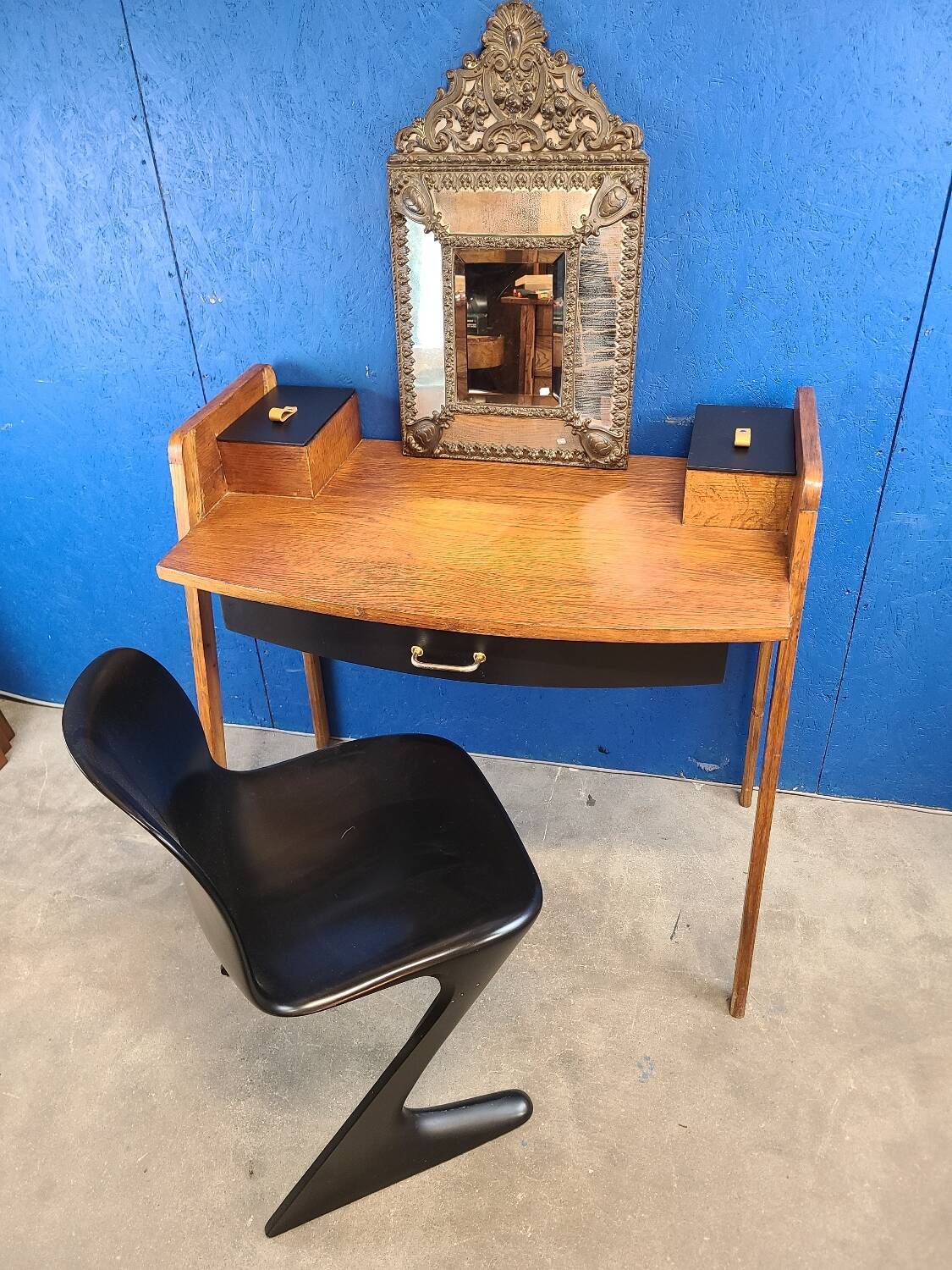 Vintage desk, compass foot dressing table