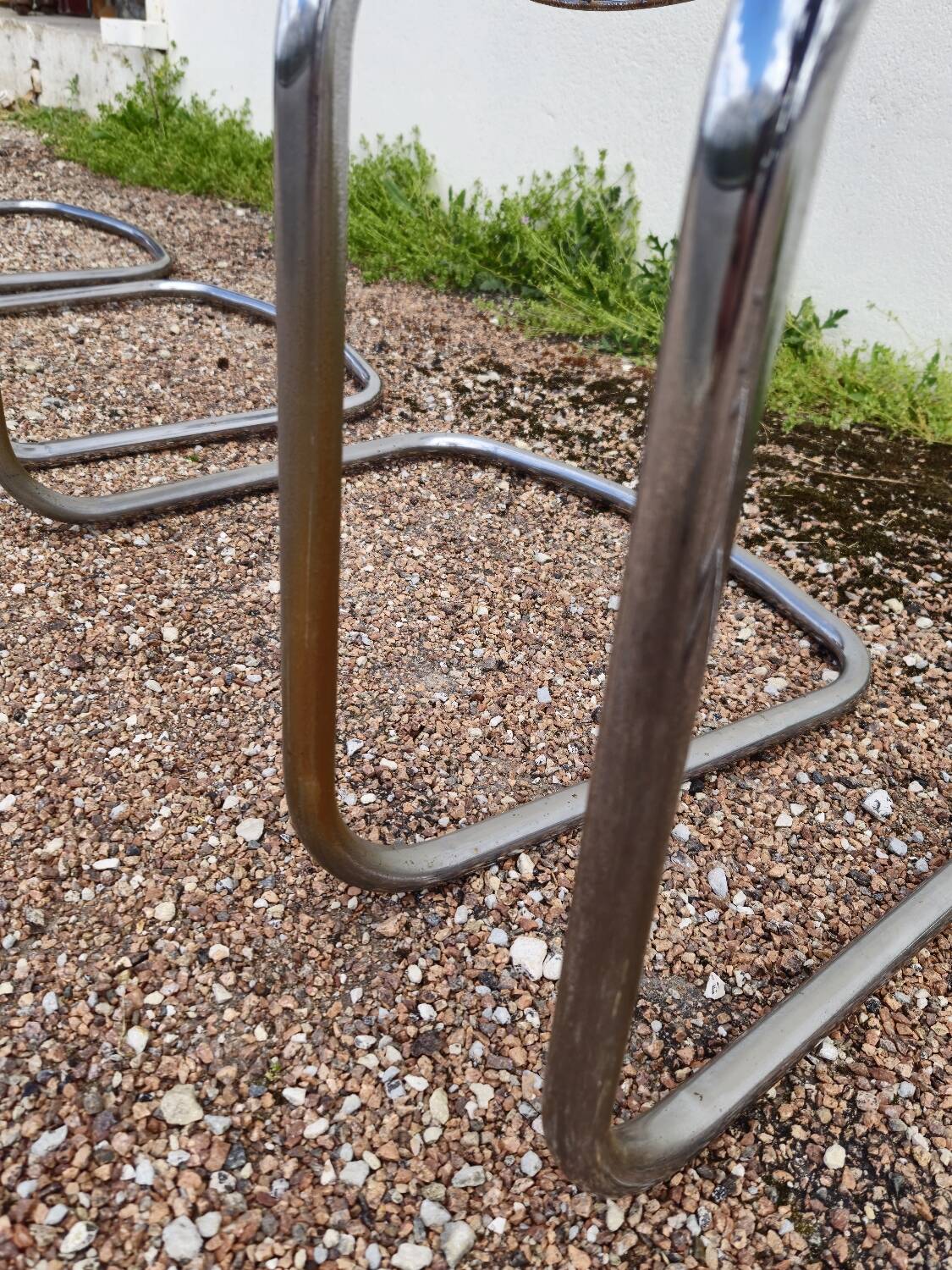 Set of 6 chrome metal design chairs from the 1970s.