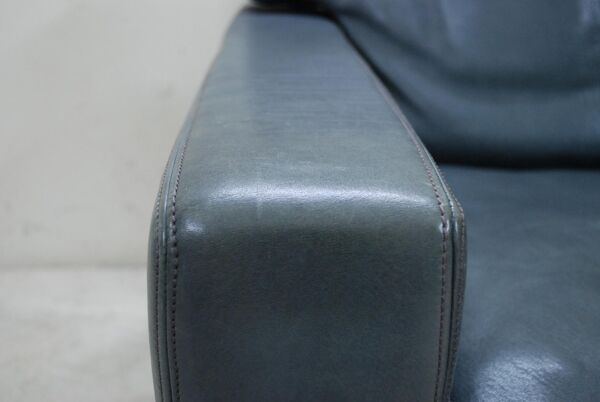 fauteuil DS17 en cuir marque De Sede Suisse 1980s